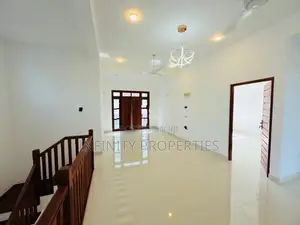 (SP41) B/New Luxury 03 Story House for sale in Pepiliyana