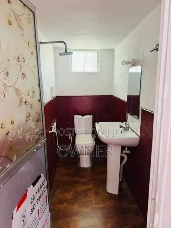 Room for Rent in Kawdana Dehiwala Boys Only