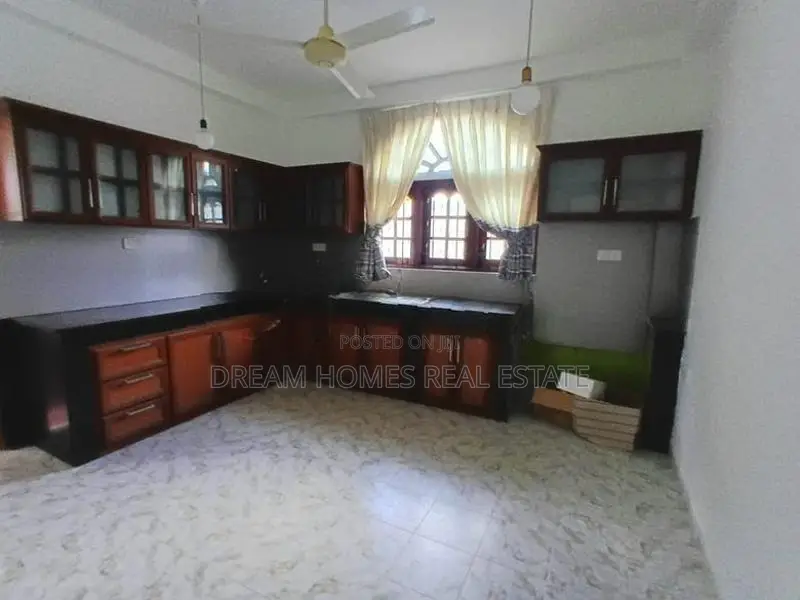 Two-Storey House for Rent – Kalalgoda