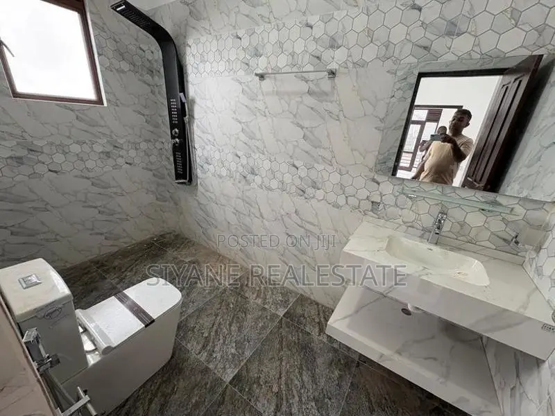 Brand New Modern House for Sale – Close to Nugegoda Town