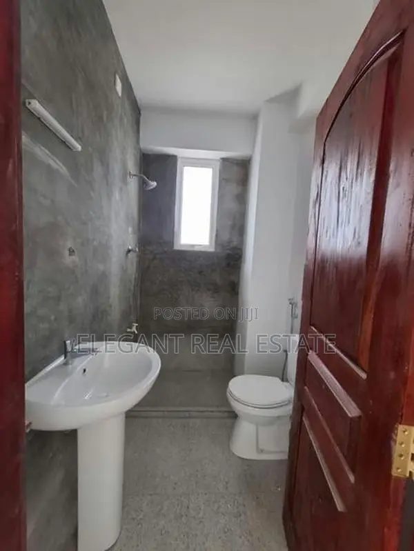 Commercial Space for Rent in Colombo 05 (A4987)