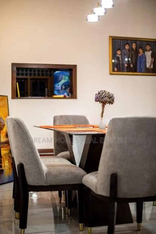 Luxury 5-Bedroom House for Sale – Panadura