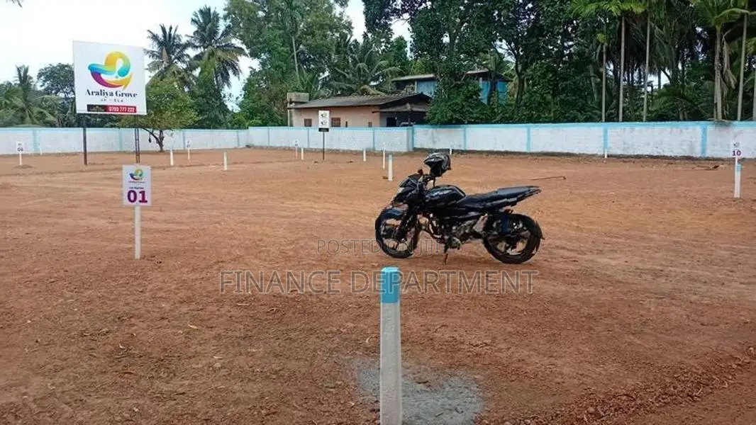 Luxury Land for Sale in Ekala – Ja Ela Near Colombo 5 Road