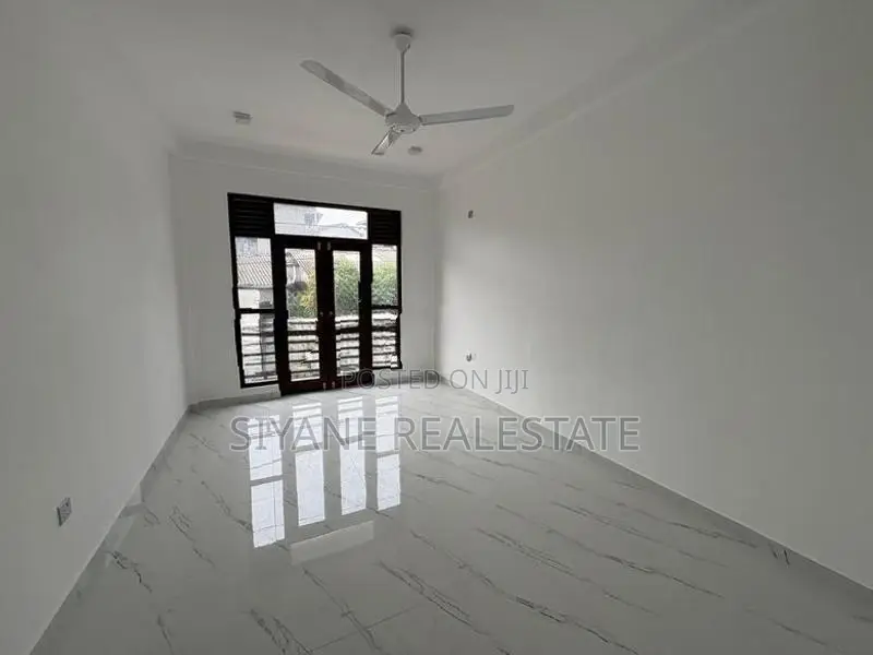 Brand New Modern House for Sale – Close to Nugegoda Town