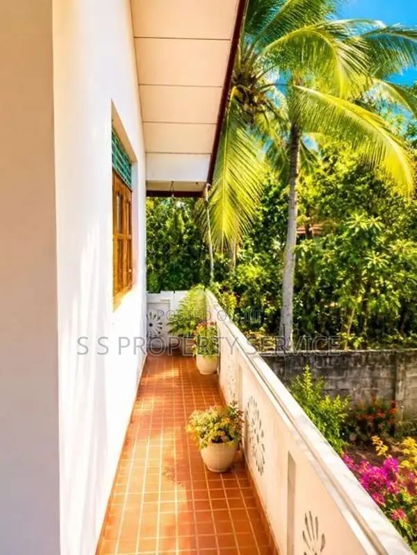 Tangalle - Two-Storey House for Sale (SSPH-435)