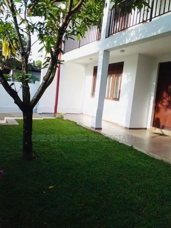 4 Bedroom House for Sale Athurugiriya