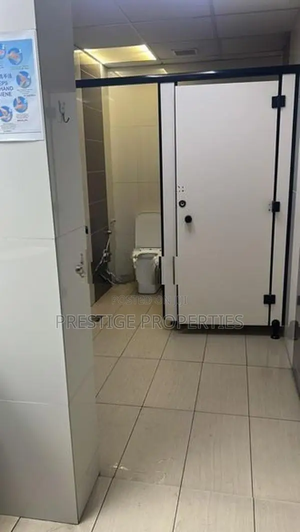 Commercial space- Office space for rent in Kotte rd , Rajagiriya