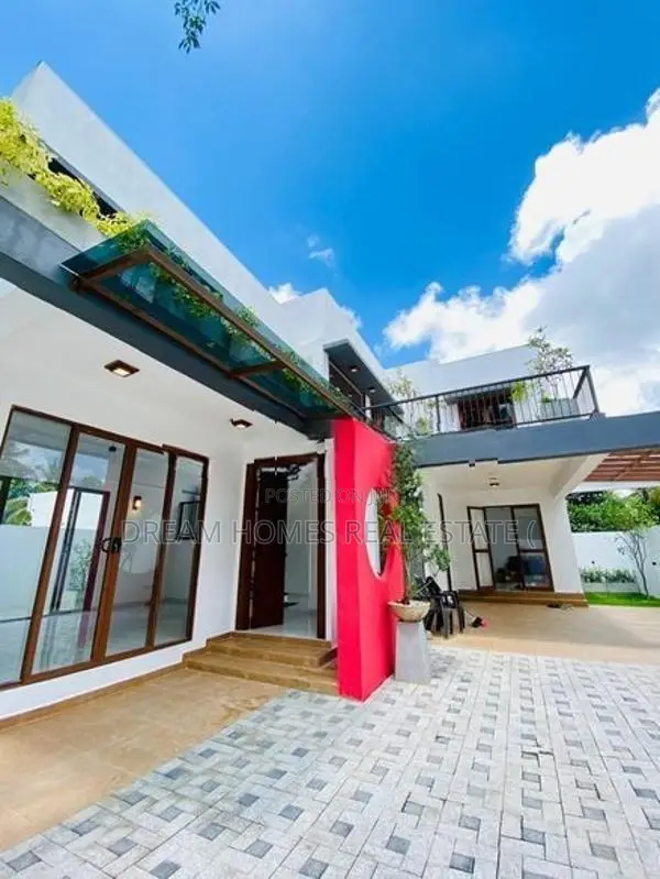 Modern 4BR Luxury House for Sale – Malabe