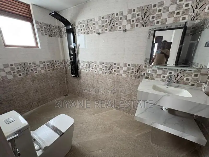 Brand New Modern House for Sale – Close to Nugegoda Town