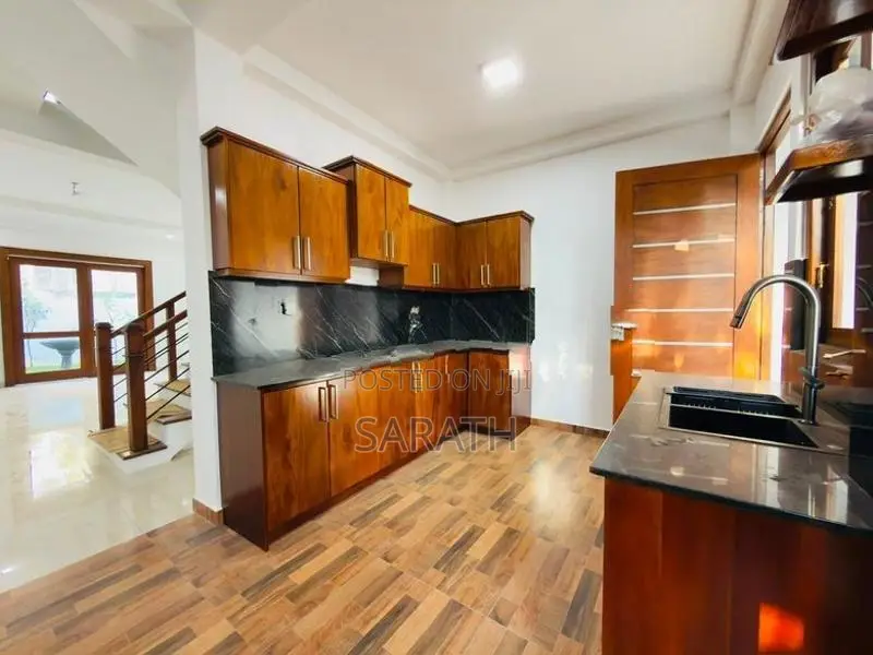 Brand New House Sale Talawatugoda