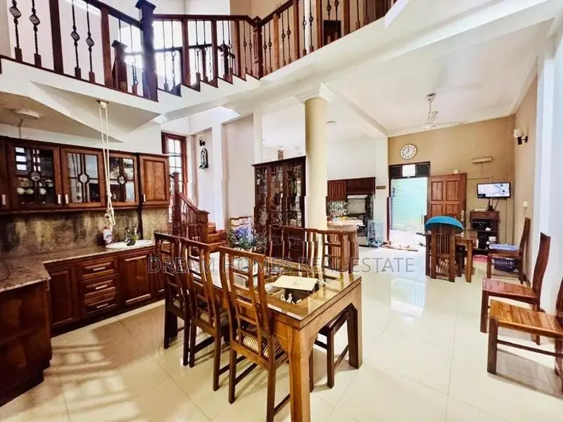 3-Unit House for Sale – Rajagiriya
