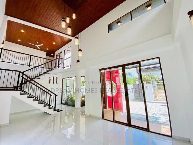 Modern 4BR Luxury House for Sale – Malabe