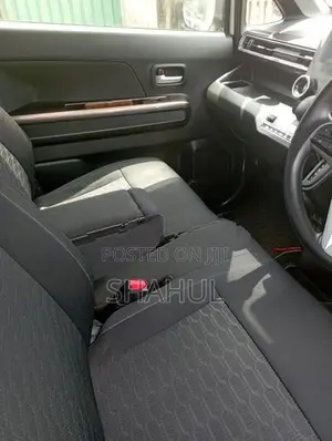 Suzuki Wagon R 2025