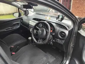 Toyota Vitz 2017