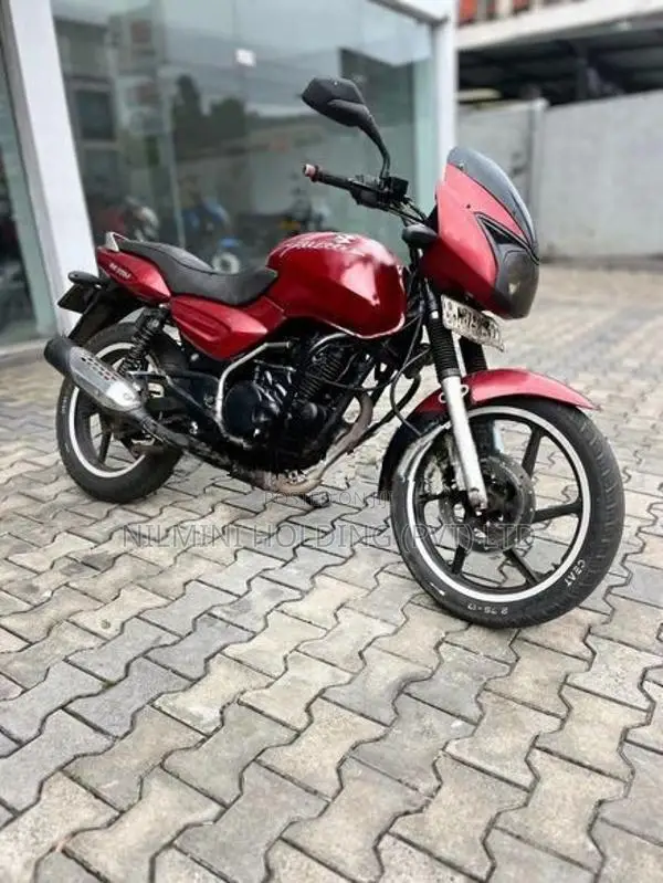 Bajaj Pulsar 180 2005
