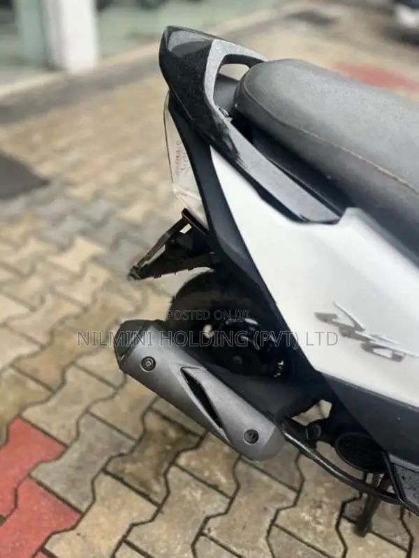 Honda Dio 2012
