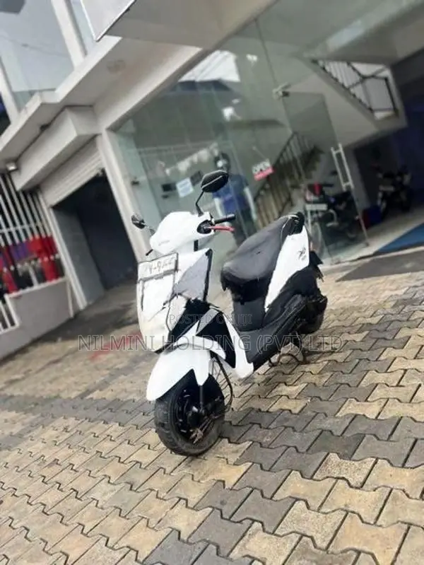 Honda Dio 2012