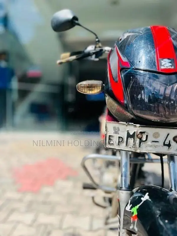 Bajaj CT100 2010