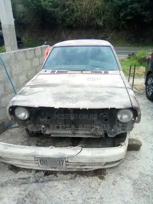 Nissan Dutsun 1978 for Parts