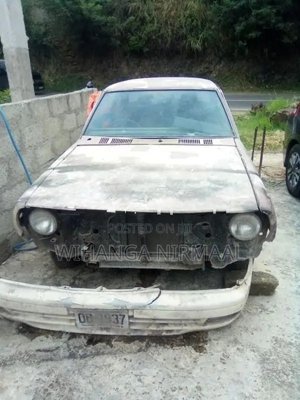 Nissan Dutsun 1978 for Parts