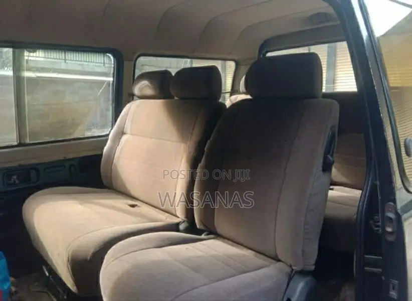 Mitsubishi Delica 1992