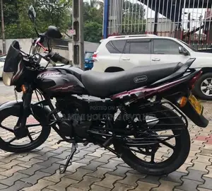 Bajaj Platina 100 2012