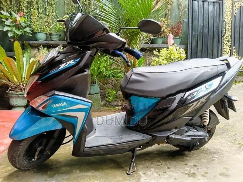 Yamaha RayZR 2017