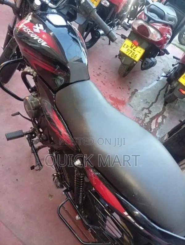 Bajaj Discover 125 2013