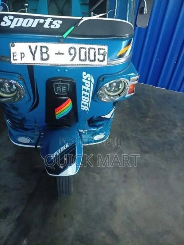 Bajaj RE 2012