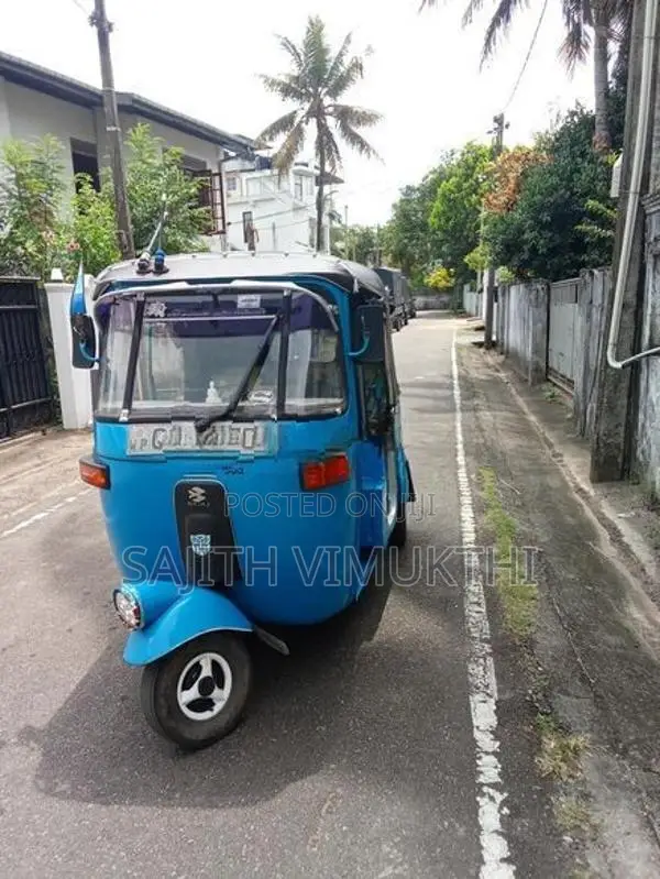 Bajaj RE 2st 2005