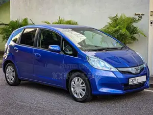 Honda Fit GP1 2013