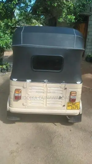 Bajaj RE 2 stroke 2003
