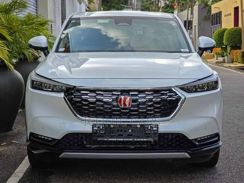 Honda Vezel RV6 AWD 2024