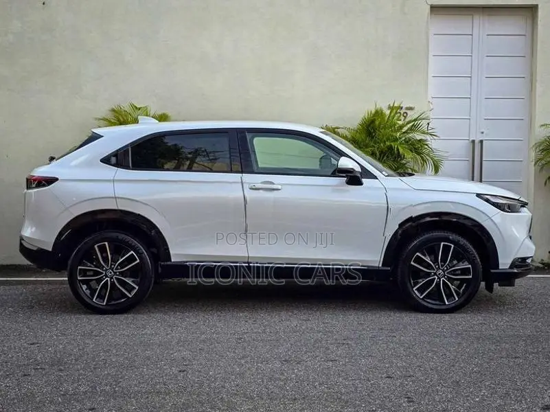 Honda Vezel RV6 AWD 2024