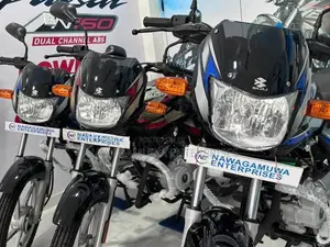 Bajaj CT100 ES 2026