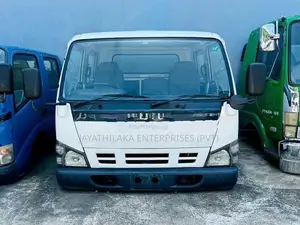 Isuzu ELF Wide Crew Cab Cabin