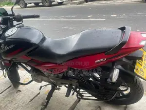 Bajaj Pulsar 150 2016