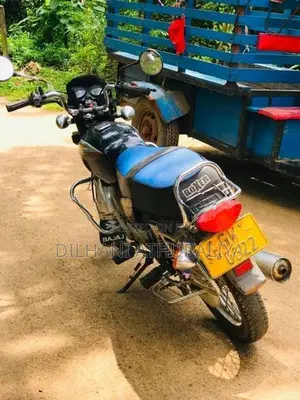 Bajaj Boxer 2003