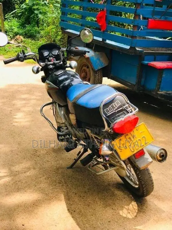 Bajaj Boxer 2003