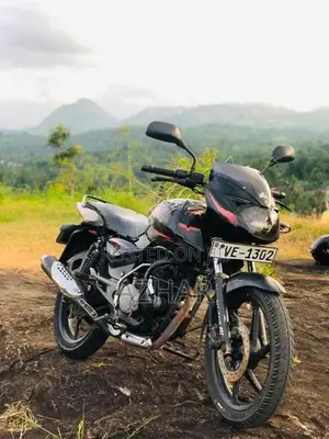 Bajaj Pulsar 180 2009
