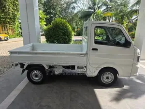 Nissan Clipper Carry 2024