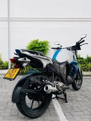 Yamaha FZ S 2017