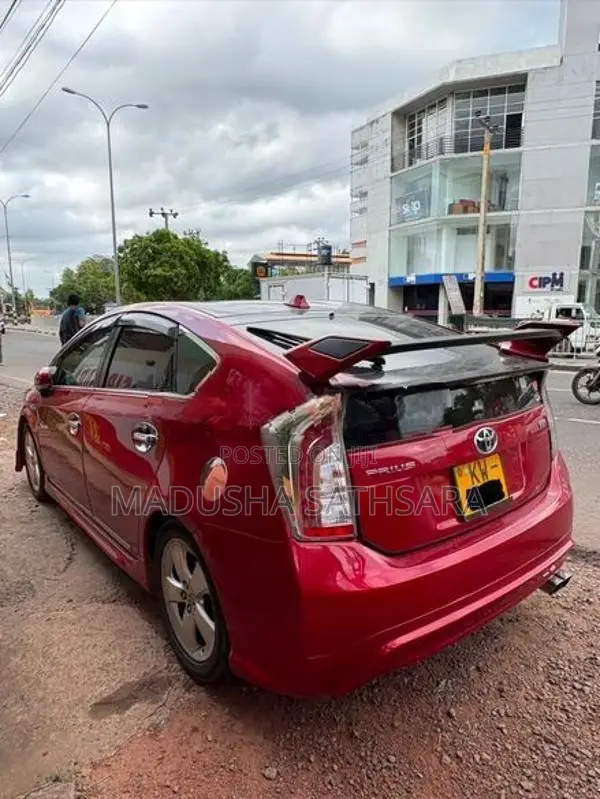 Toyota Prius 2012