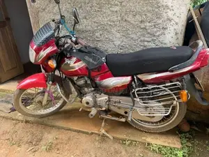 TVS Victor 2003
