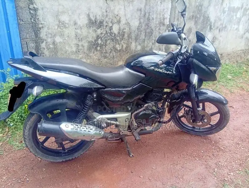 Bajaj Pulsar 150 2010