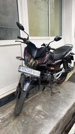 Bajaj Discover 125 125m 2015