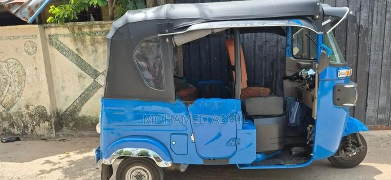 Bajaj RE 2026