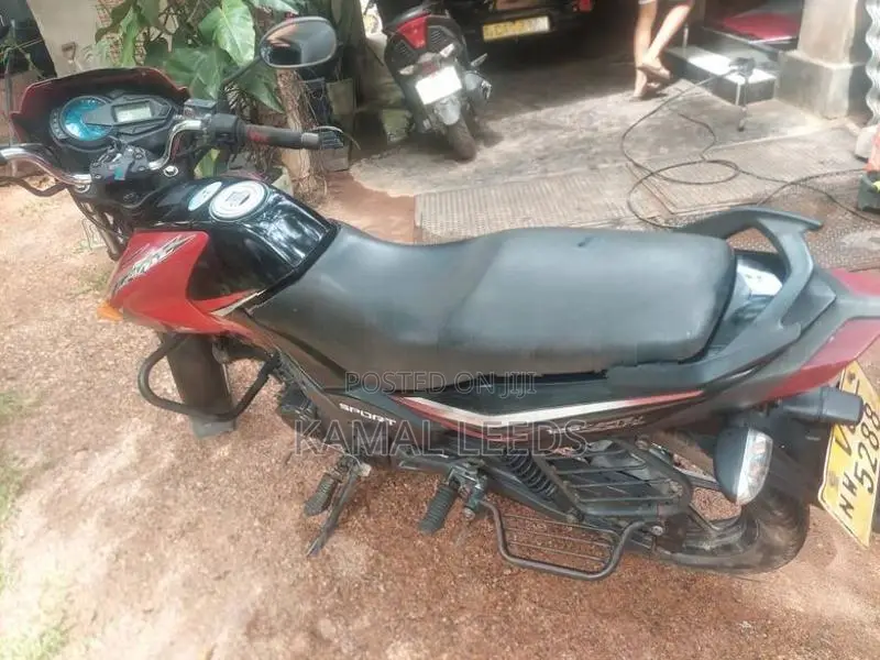 TVS Flame SR 2010