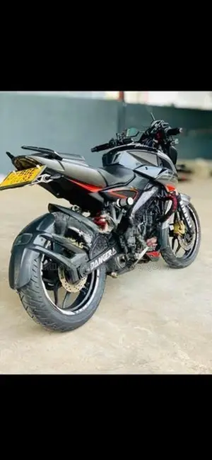 Bajaj Pulsar NS200 2018