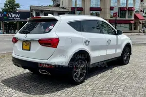 DFSK Glory i-Auto 2022